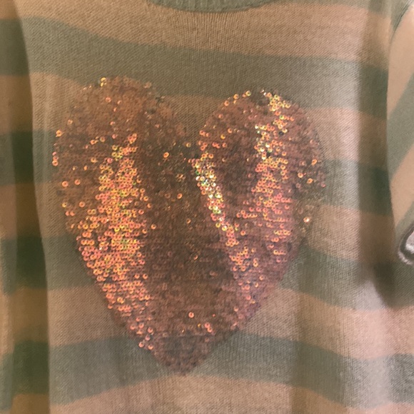 Wildfox heart embellished heart sweater - Picture 2 of 3